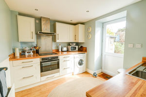 Photo 13- click for photo gallery